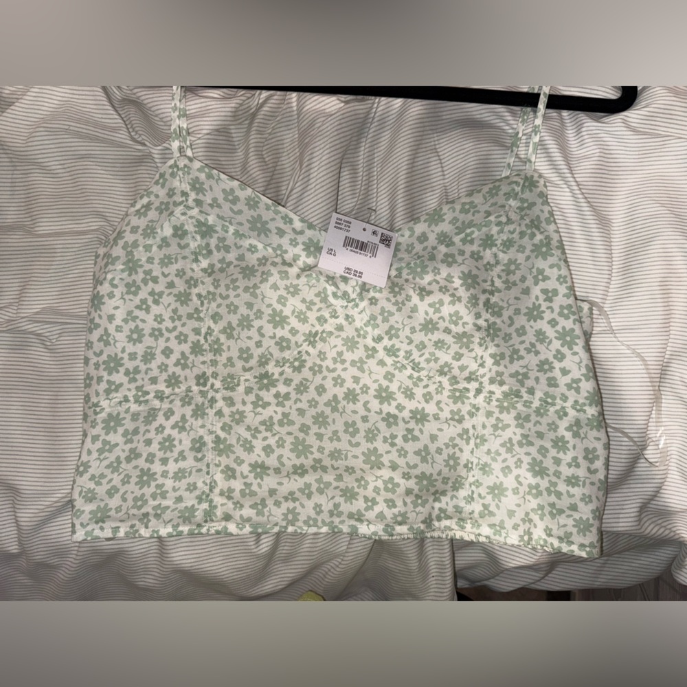 American Eagle Outfitters Mint Floral Camisole